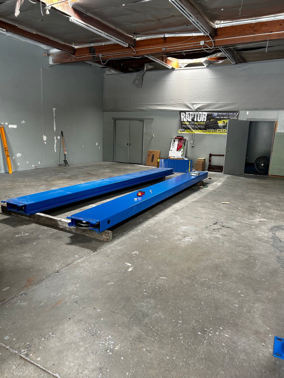 Choosing a 4-Post Storage Lift for Your Home Garage in San Diego County: Ceiling Height, Concrete, and Permits